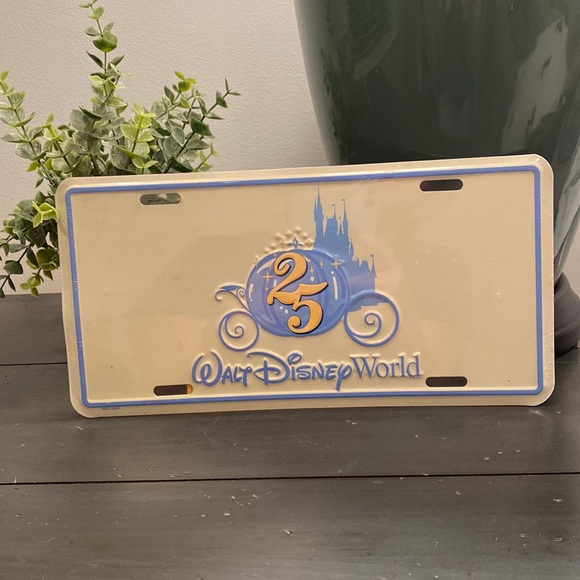 Disney Other - Vintage Walt Disney World 25th Anniversary Vanity Plate. License Plate